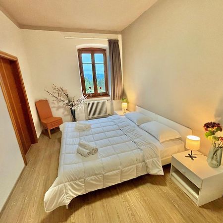 Hotel Corno Bianco Nova Ponente Kültér fotó
